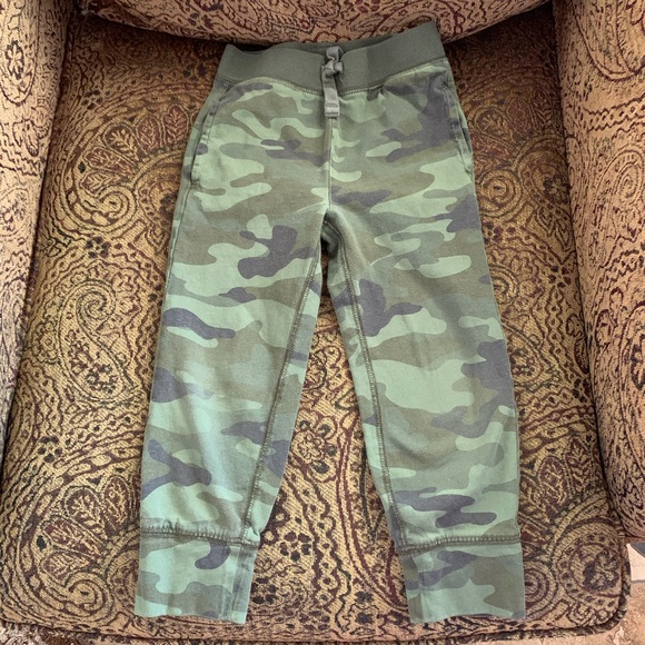 Baby Gap Other - Gap Toddler Girl Camo Leggings/Joggers/Pants